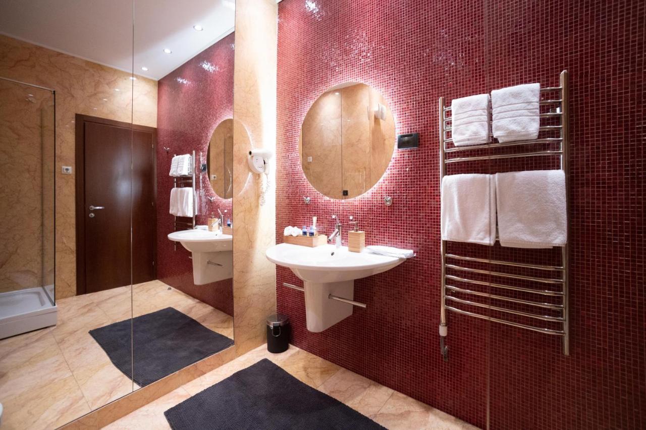 Natali Luxury Suites Белград Екстериор снимка