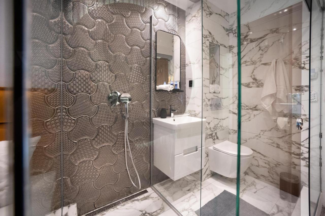 Natali Luxury Suites Белград Екстериор снимка