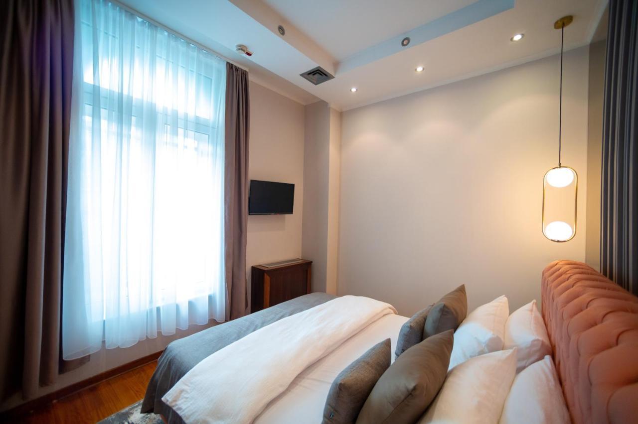 Natali Luxury Suites Белград Екстериор снимка