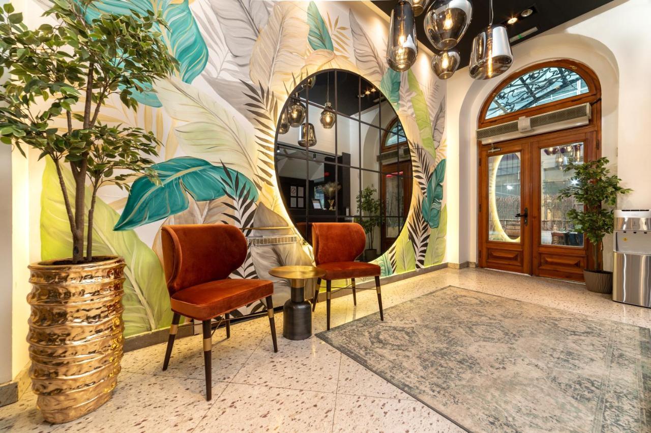 Natali Luxury Suites Белград Екстериор снимка