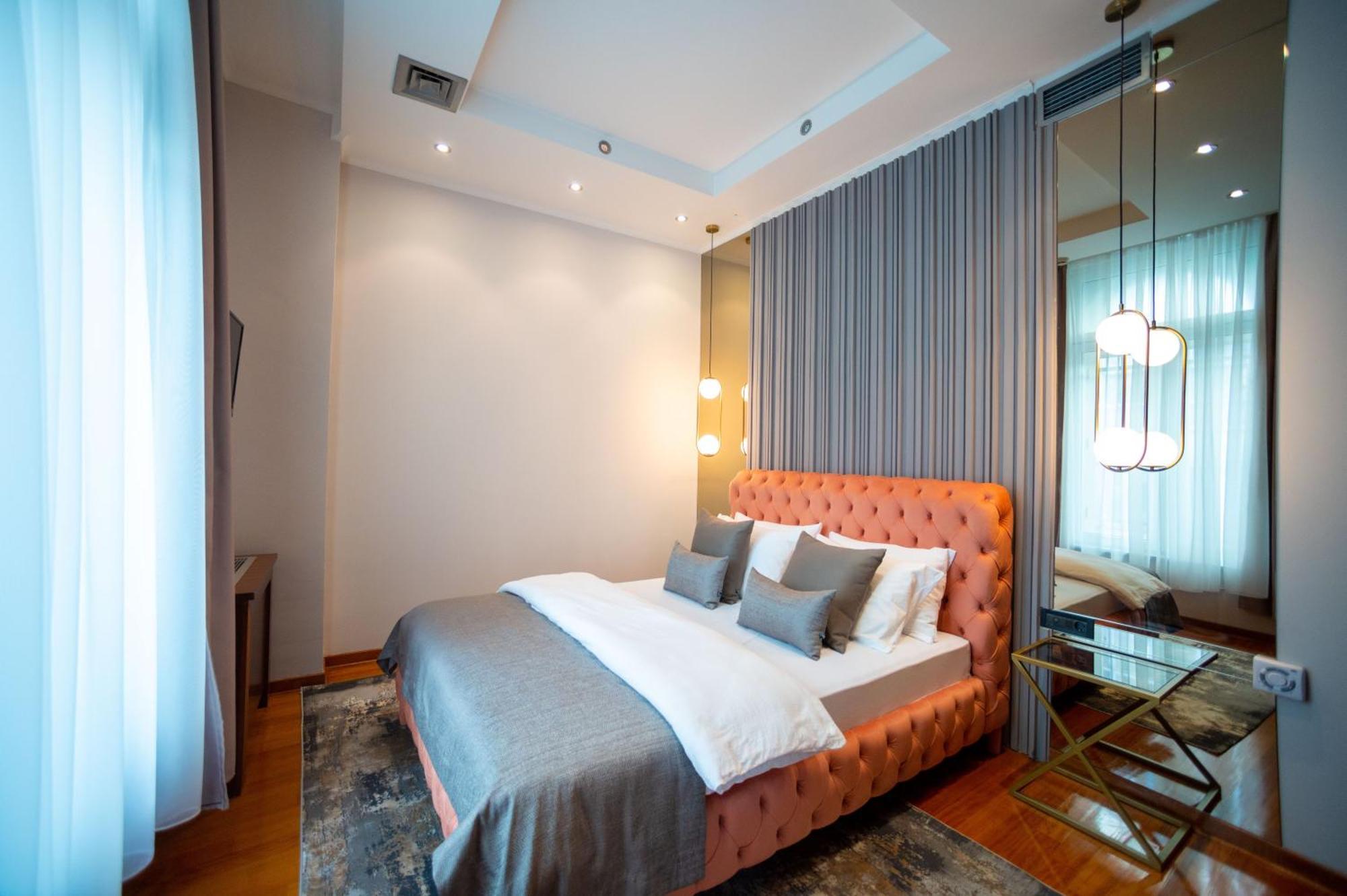 Natali Luxury Suites Белград Екстериор снимка